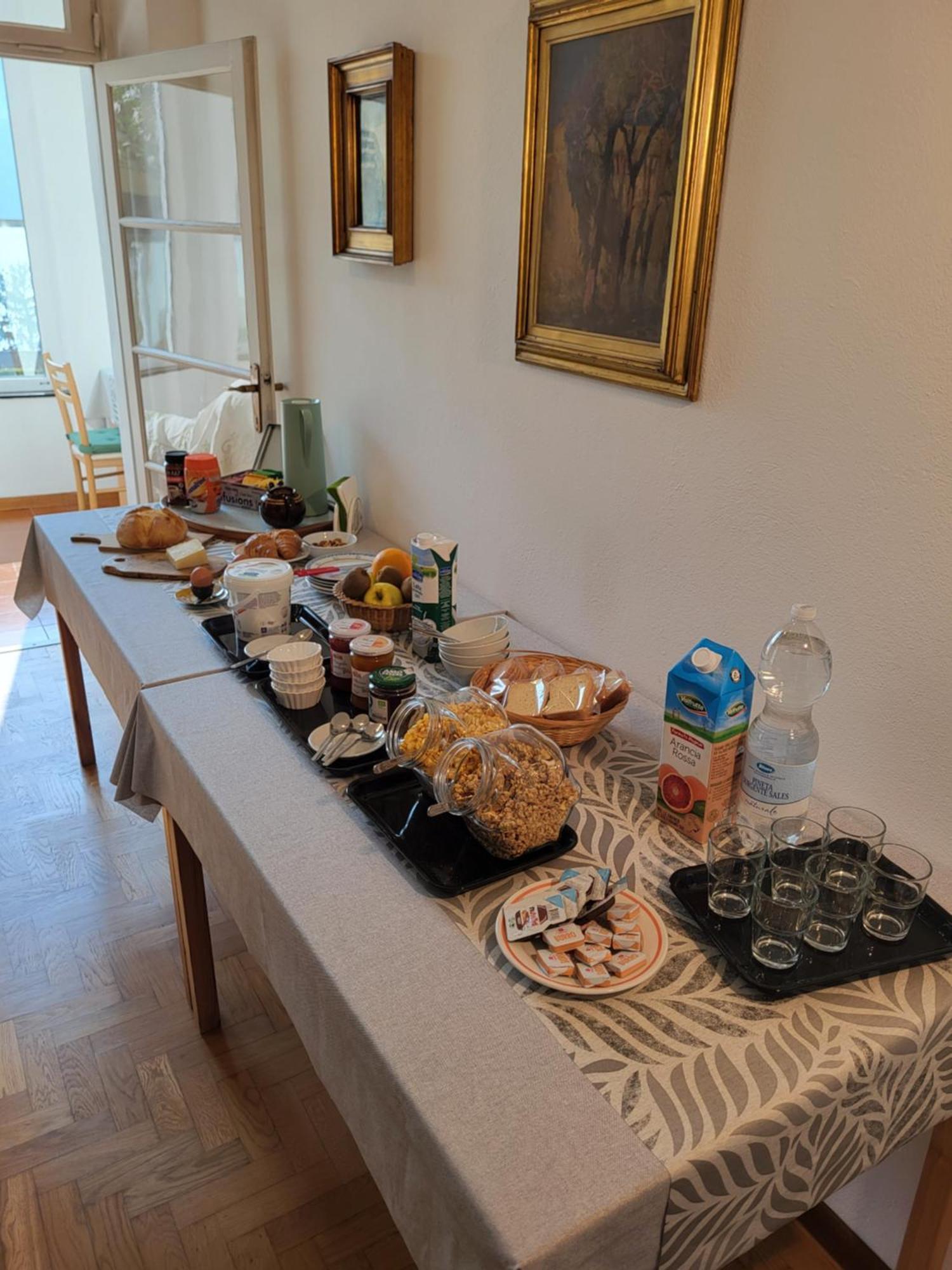 B&B Le Colombine Abbadia Lariana Zewnętrze zdjęcie